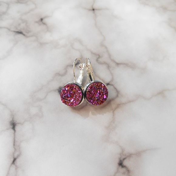 🆕️ Druzy French Hook Earrings - Picture 3 of 6